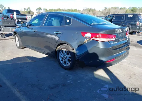 2016 Kia Optima Lx z USA, uszkodzony, nr VIN KNAGT4L30G5077092